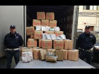 Ora News - Në fabrikën e çimentos gjenden 1500 kg drogë