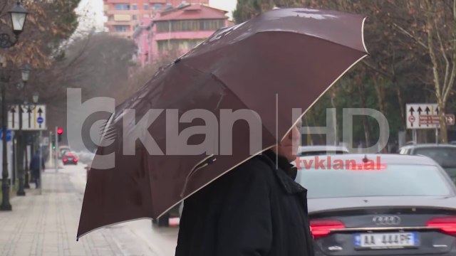 Perkeqesohet moti, reshje ne gjithe vendin