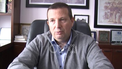 Ora News - Rreziku nga gurët në Mangalem, Sinaj: Në pritje të një grupi gjeologësh