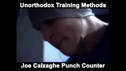 Joe Calzaghe Punch Counter: BOXING