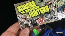 Spooky Spot new - Zombie Vs Zombie Hunters Ultra-Detailed Plastic Figures