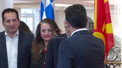 Download Video: Takimi Zaev-Cipras pritet me optimizëm të përmbajtur