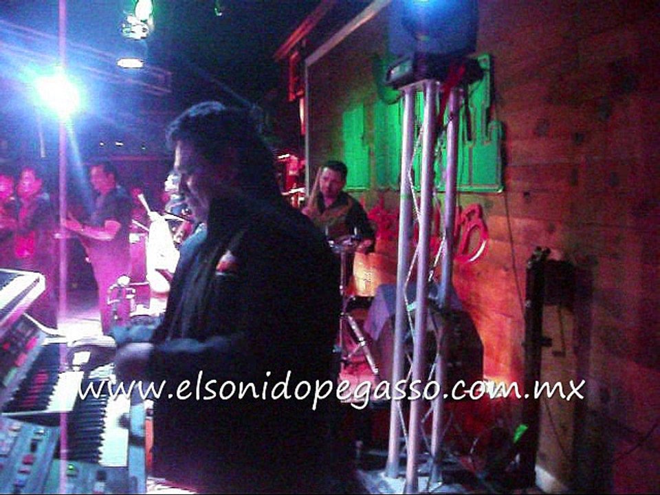 EL PEGA PEGA - TUS RENCORES