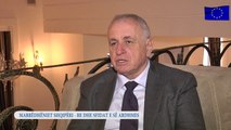 REPORT TV - Cikli Bashkimi Evropian, Flamuri me 12 yje. Marrëdhëniet Shqipëri-BE