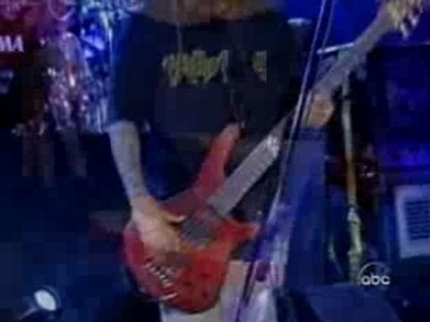Korn - Freak On A Leash (Jimmy Kimmel Show - 2004)