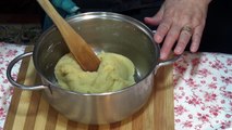 Relámpagos o eclairs rellenos con crema pastelera y cobertura de chocolate  - Recetas paso a paso