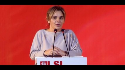 Report TV - Kryemadhi paralajmëron Ramën: Shqiptarët do të tërheqin zvarrë