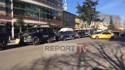 Protesta e 27 Janarit, pamjet e forcave të policisë rreth ambienteve të kryeministrisë
