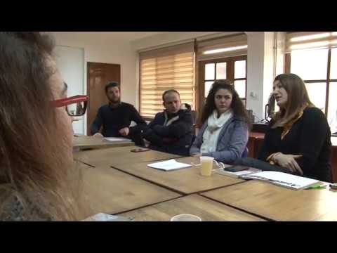 Mblidhet klubi i leximit në Gjakovë - Lajme