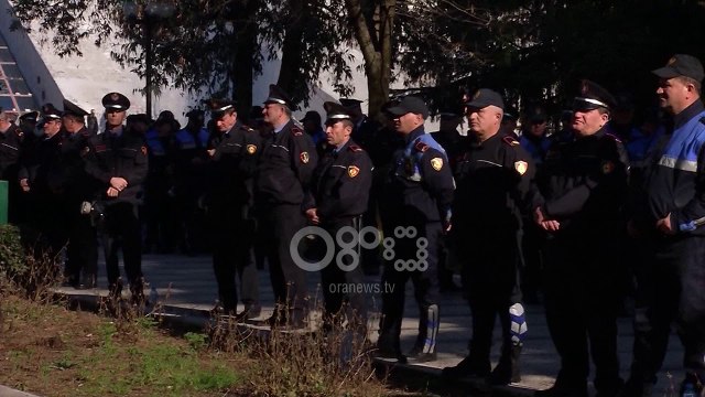 Ora News - Ministria e Brendshme vlerëson bashkëpunimin me organizatorët e protestës