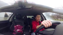 Mos i fol shoferit - Eglein Laknori dhe Noka Ramos në taksinë e Rudina Dembacaj