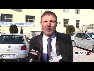 Report TV - Gjirokastër, Konsulli kërkon bashkimin e grekëve në Shqipëri