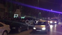 Ora News - Atentat me armë në Tiranë, vritet Devi Kasmi,