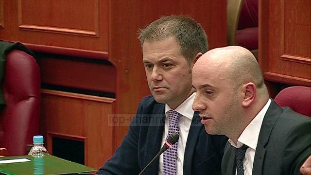 Komiteti Ekzekutiv i FSHF-së, më shumë politikanë mes 23 kandidatëve