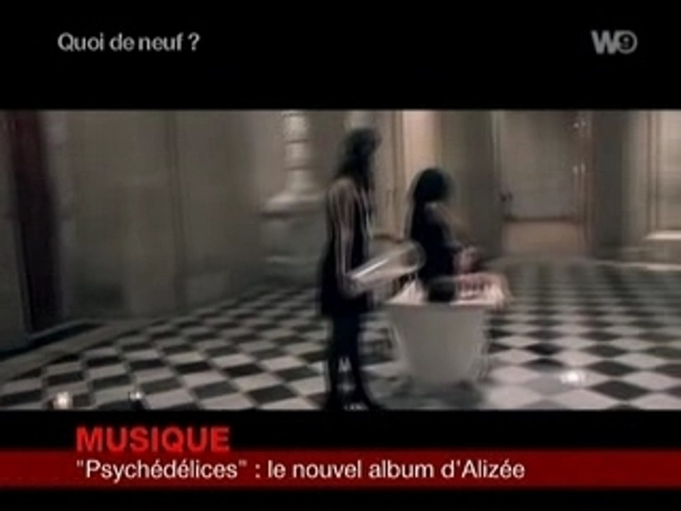 [Reportaje] Alizée - Quoi de neuf - W9 - 04.12.2007