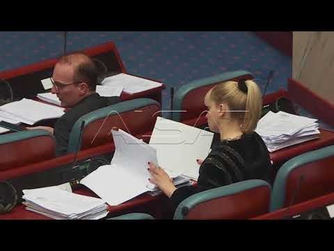 Николовска: Не треба да има дебата за амандманите на Законот за јазиците