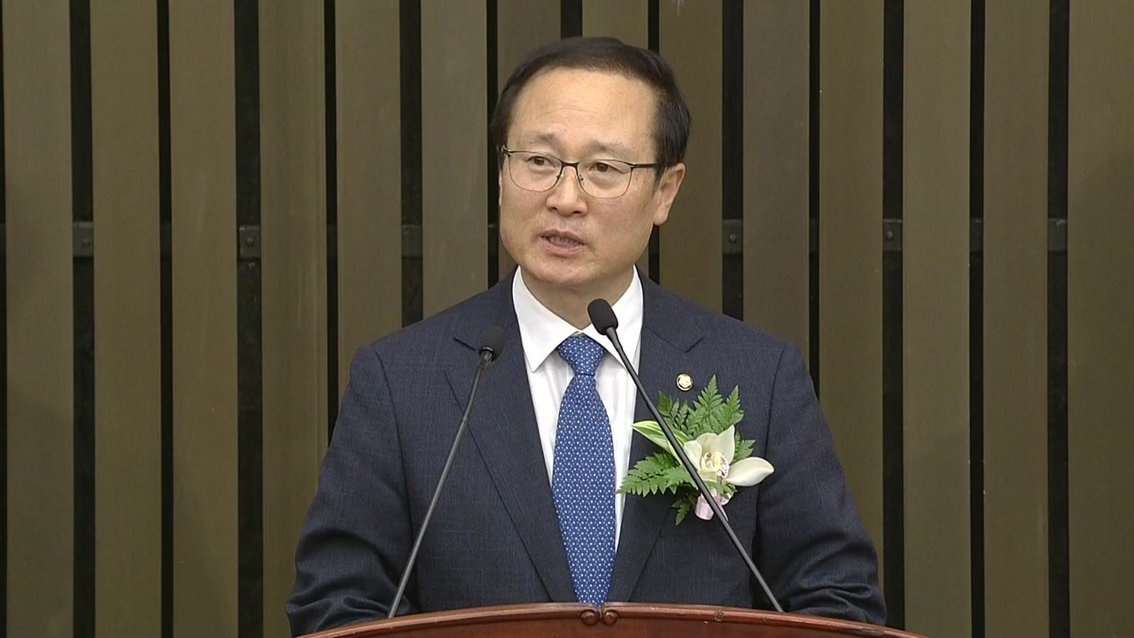 더불어민주당 신임 원내대표 '친문' 홍영표 선출 / YTN