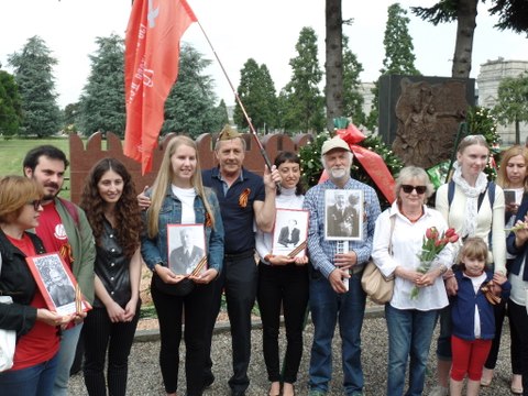 CANTI POPOLARI RUSSI A MILANO (9 MAGGIO 2018)