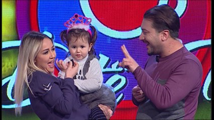 'Ditë e Re', vogëlushja surprizon moderatoren Dajana në transmetim direkt