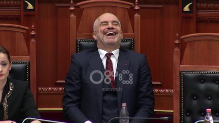 Ora News - "Halabak! Kriminele! Hajdute!" Pjese nga seanca e parlamentit 1 shkurt 2018