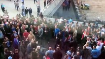 Arsenal vs Man City Fans FIGHTING Outside WEMBLEY STADIUM!! - Football Fights