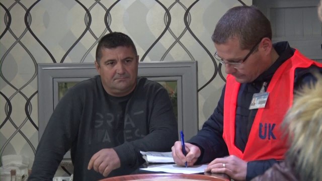 NDESHKIM BIZNESEVE PER UJIN EDHE NE ELBASAN, GRUPET E PUNES VIJOJNE KONTROLLET NE TERREN LAJM