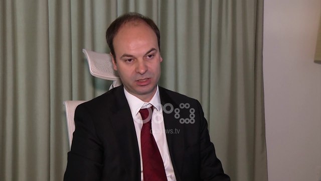 Ora News - Depozitat e individëve, Banka e Shqipërisë shpjegon arsyet e ngadalësimit gjatë 2017