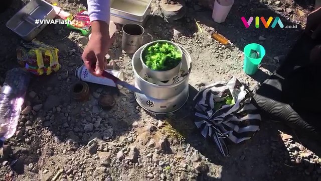 Video Amatir Pendaki Terjebak Dekat Letusan Gunung Merapi
