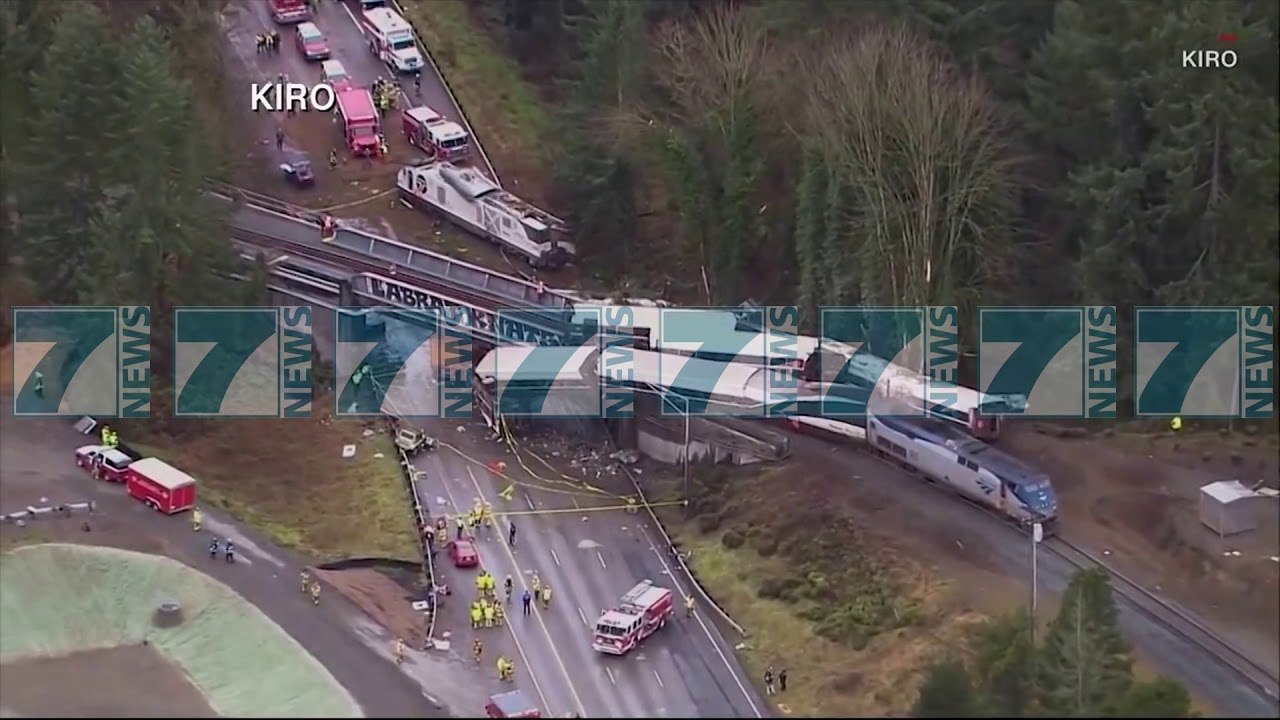 PERPLASEN DY TRENA NE SHBA, DY TE VDEKUR DHE 70 TE PLAGOSUR - News, Lajme - Kanali 13