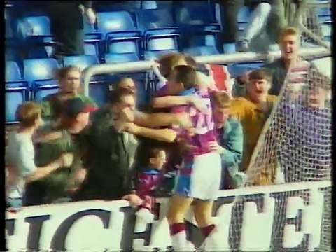 Oldham Athletic - Aston Villa 25-09-1993 Premier League