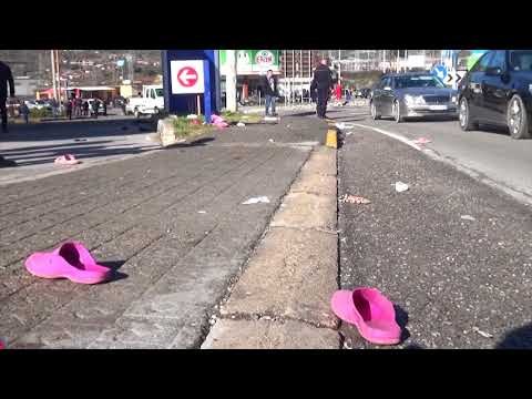 AKSIDENT NE QYTETIN E ELBASANIT, MAKINA MERR PERPARA NJE GRUA QE HUMB JETEN, DY TE TJERE RENDE LAJM