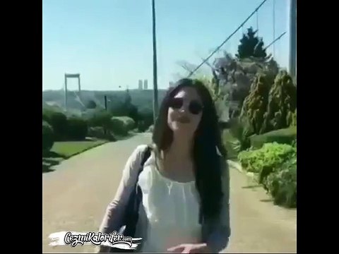 Vay Vay Vay Şu Güzelliğe Bak