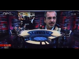 360 gradë'  - "Drejtësia e drejtë, a duhet të ketë ngjyra?"