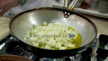 Receta/Mish qengji me pistil në tavë dheu - Top Channel Albania - News - Lajme