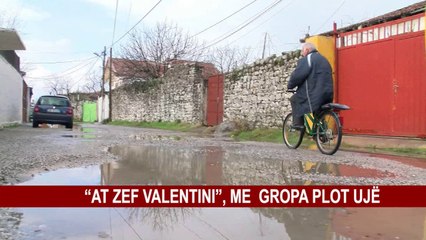 SHIU PËRMBYT RRUGËT E QYTETIT