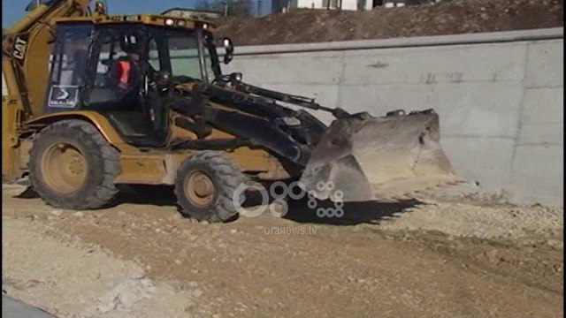 Ora News - Raporti i FMN: Shqipëria e fundit në Rajon për infrastrukturën rrugore