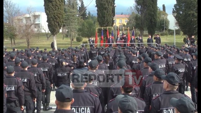 Report TV - Vetingu, ‘amnisti’ për policët, njësoj si gjyqtarët e prokurorët