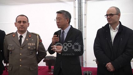 Ora News - "Ross" anija ushtarake amerikane tre ditë në portin e Vlorës