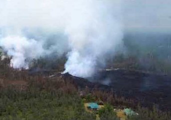 Smoke Rises From Puna Fissures as USGS Warns New Eruptions 'Likely'