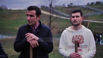 “Fundjavë ndryshe” mbjell 200 pemë - Top Channel Albania - News - Lajme