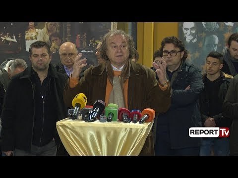 Rebelimi i artistëve në Teatrin Kombëtar, Kumbaro të vijë këtu tu përgjigjet kërkesave tona