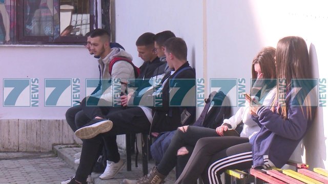 SHKOLLAT ME OFICER SIGURIE, DO TE NDIHMOJE PRINDERIT DHE MESUESIT - News, Lajme - Kanali 19