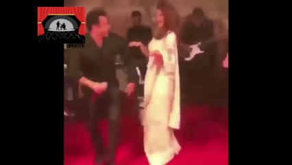सलमान और जैकलीन ने सोनम शादी के रिसेप्शन पर 'जुमे की की रात' सॉन्ग पैर लगाए ठुमके !