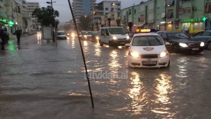 I gjithe vendi perfshihet nga shiu dhe bora