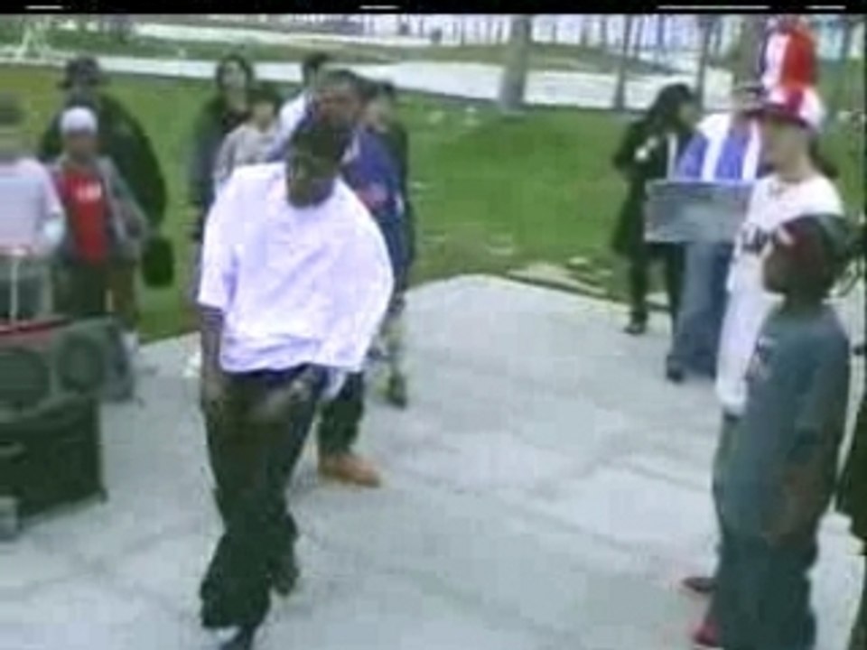 Dancing-Rize - Krump Dance Battle