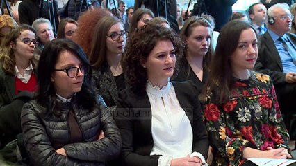 Bursa për nëpunësit civilë, trajnim në vendet e BE për 15 kandidatë- Top Channel Albania - News