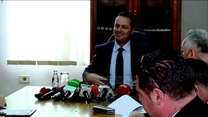 SHBA i ndalon hyrjen Llallës - Top Channel Albania - News - Lajme