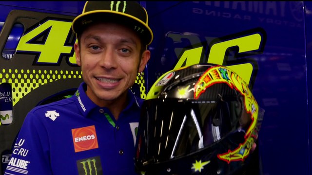 Valentino Rossi scende in pista a Sepang con AGV PISTA GP R 20 years Limited Edition