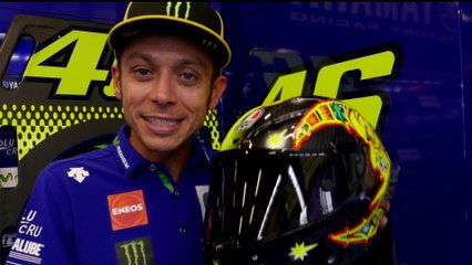 Valentino Rossi scende in pista a Sepang con AGV PISTA GP R 20 years Limited Edition