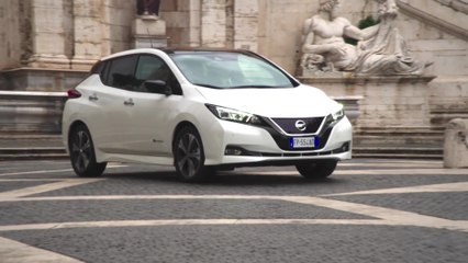 Nissan - La nuova Leaf e il van e-NV200 100% elettrici a servizio di Roma capitale